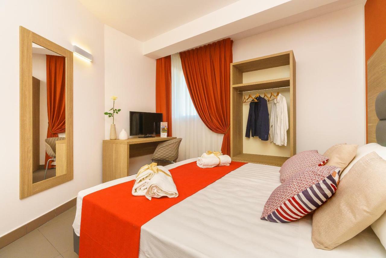 Travini Hotel Residence มาร์ซาลา ภายนอก รูปภาพ